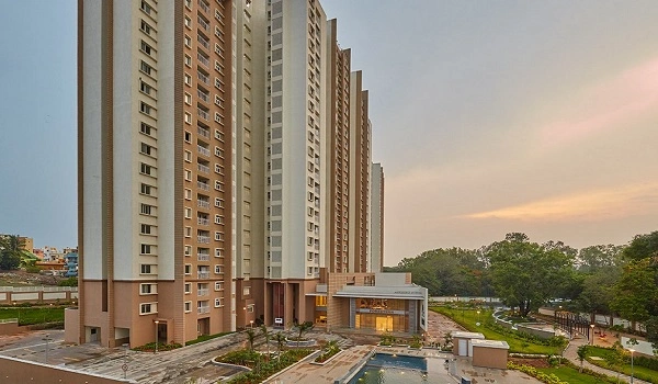 Biggest Townships in Old Madras Road 2026: Land Area & Prices